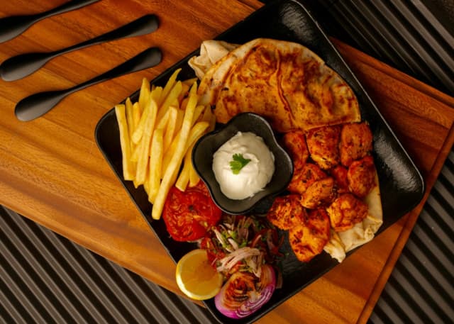 Shish Taouwk